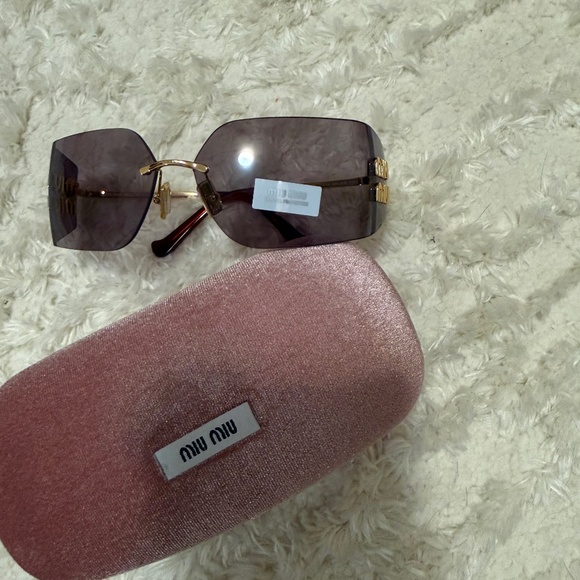 Miu Miu sunglasses - Picture 1 of 1